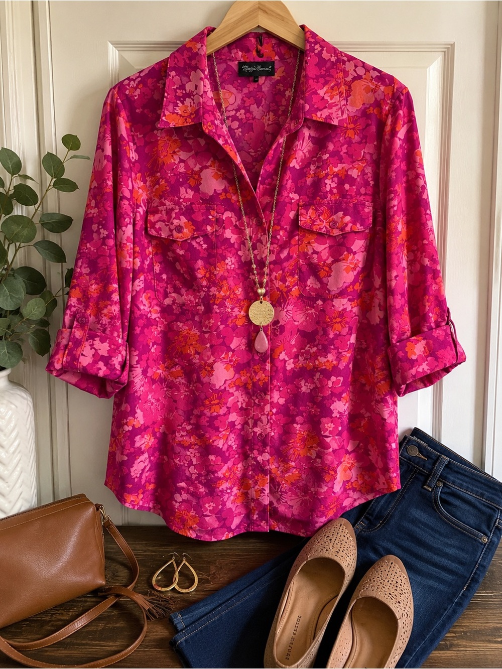 Maggie Barnes Pink & Orange Floral Button-Up Blouse